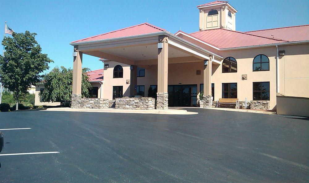 Hotel Wingate By Wyndham Waynesboro Extérieur photo