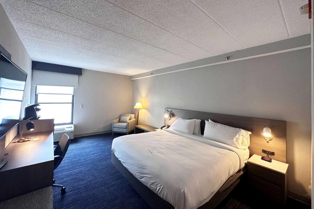 Hotel Wingate By Wyndham Waynesboro Extérieur photo