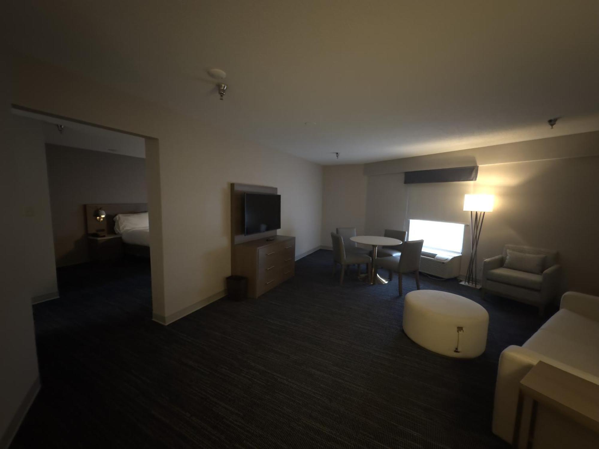 Hotel Wingate By Wyndham Waynesboro Extérieur photo