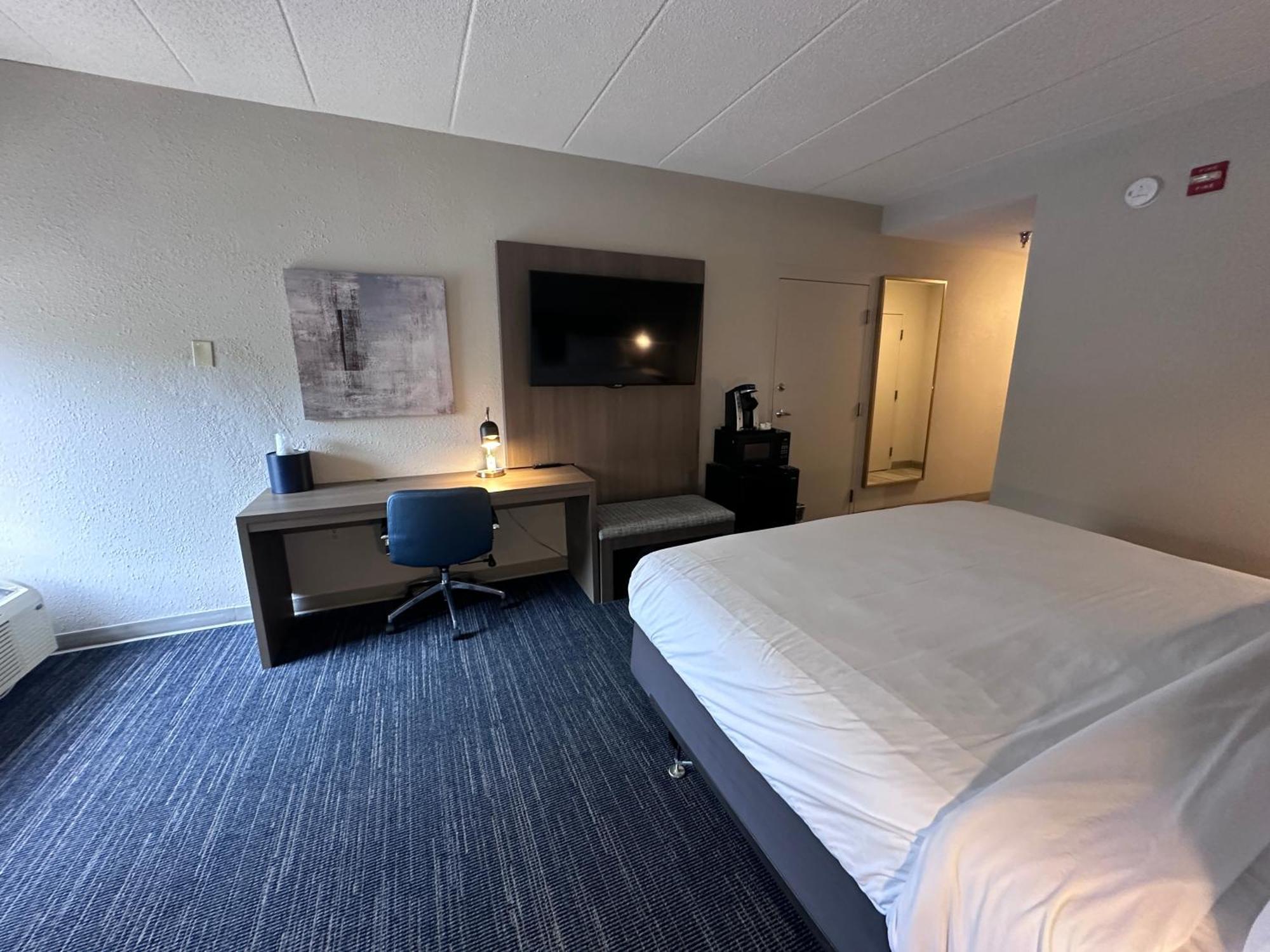 Hotel Wingate By Wyndham Waynesboro Extérieur photo