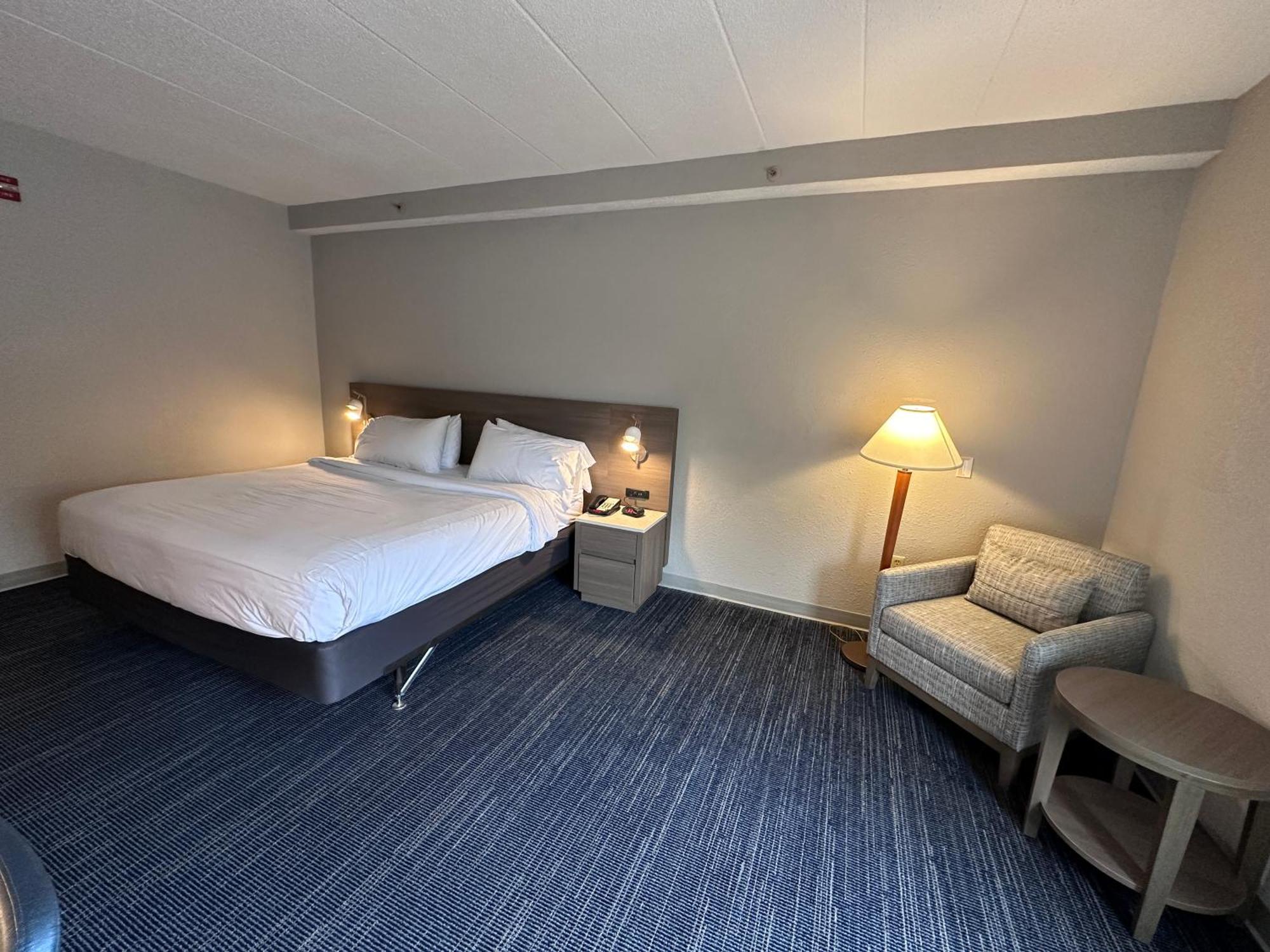 Hotel Wingate By Wyndham Waynesboro Extérieur photo
